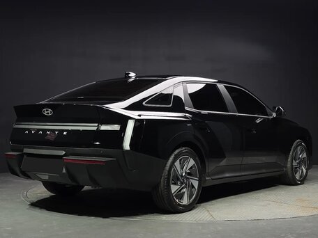 2026 Hyundai Avante VIII, чёрный, 3500000 рублей, вид 2