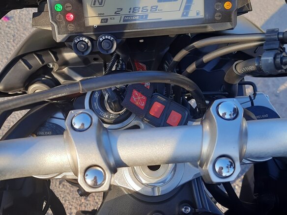 2019 Yamaha MT-10, чёрный, 1400000 рублей - вид 5