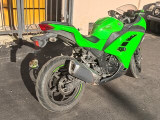 2013 Kawasaki Ninja 300, зелёный, 400000 рублей, вид 2