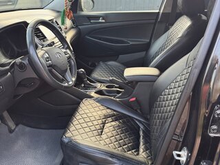 2017 Hyundai Tucson III, чёрный, 2050000 рублей, вид 4