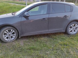 2014 Chevrolet Cruze I Рестайлинг, серый, 650000 рублей, вид 4