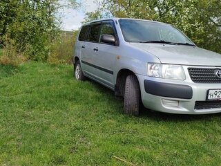 2014 Toyota Succeed I, серый, 810000 рублей, вид 3