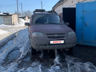 2009 Chevrolet Niva I Рестайлинг, красный, 325000 рублей, вид 2