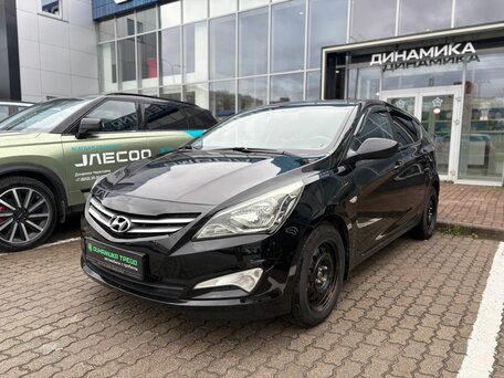 2015 Hyundai Solaris I Рестайлинг, чёрный, 731000 рублей, вид 1