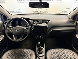 2014 Kia Rio 6-speed III, коричневый, 550000 рублей, вид 4