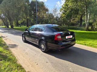 2009 Skoda Octavia II (A5) Рестайлинг, чёрный, 830000 рублей, вид 4