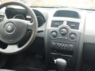 2008 Renault Megane II Рестайлинг, серый, 419000 рублей, вид 5