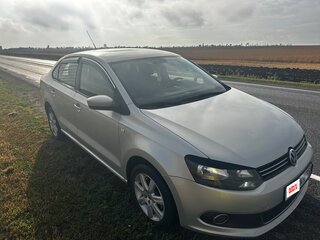 2012 Volkswagen Polo V, серебристый, 700000 рублей, вид 2
