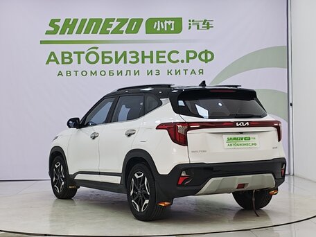 2023 Kia KX3, белый, 1650000 рублей, вид 5