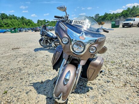 2019 Indian Roadmaster, чёрный, 1097568 рублей, вид 4