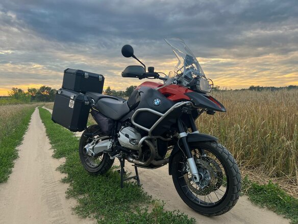 2011 BMW R 1200 GS Adventure, красный, 850000 рублей - вид 8