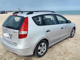 2011 Hyundai i30 I Рестайлинг, серебристый, 1299000 рублей, вид 3