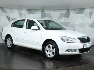2013 Skoda Octavia II (A5) Рестайлинг, белый, 909000 рублей, вид 3