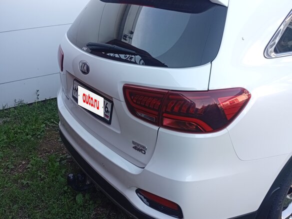 2018 Kia Sorento 6-speed III Prime Рестайлинг, белый, 2700000 рублей - вид 2