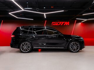 2026 BMW X7 40d I (G07) Рестайлинг, чёрный, 18300000 рублей, вид 5