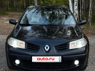 2006 Renault Megane II Рестайлинг, чёрный, 330000 рублей, вид 1