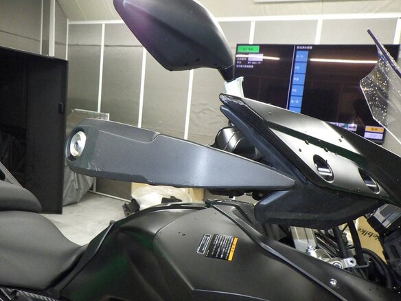 2017 Yamaha MT-09 Tracer (FJ-09), чёрный, 729000 рублей - вид 14