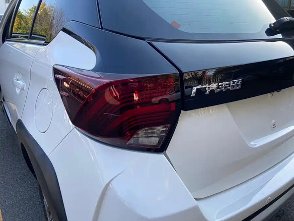 2023 Toyota Yaris L XP150 Рестайлинг, белый, 1234000 рублей - вид 13