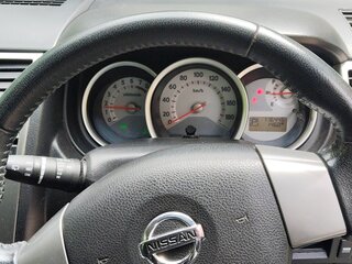 2012 Nissan Tiida I, серый, 850000 рублей, вид 5