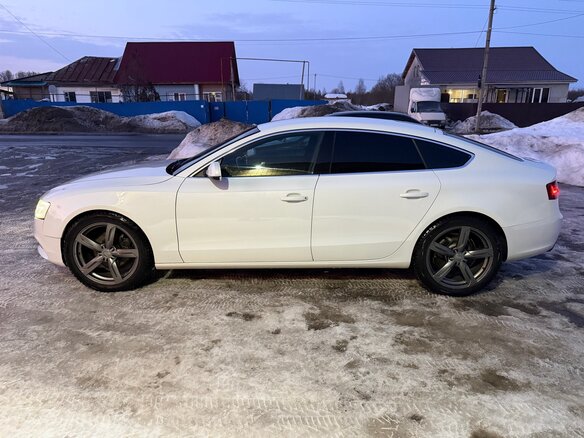 2013 Audi A5 I (8T) Рестайлинг, белый, 1500000 рублей - вид 2