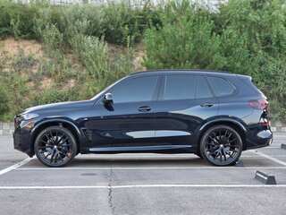 2026 BMW X5 40i IV (G05/G18) Рестайлинг, чёрный, 13550000 рублей, вид 5