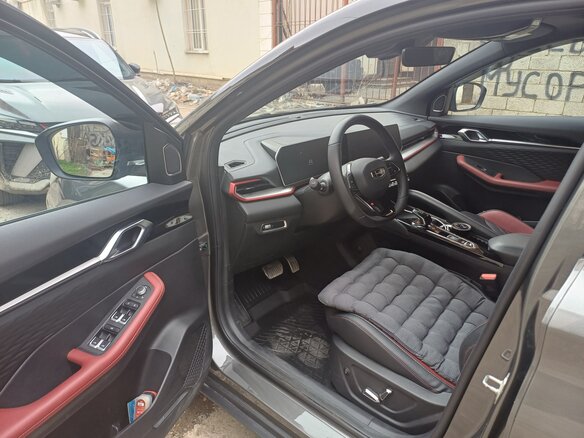 2024 Geely Coolray (Binyue Cool) I Рестайлинг, серый, 2450000 рублей - вид 6