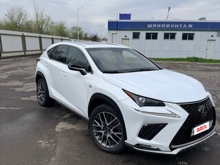 2020 Lexus NX 300 I Рестайлинг, белый, 3500000 рублей, вид 3