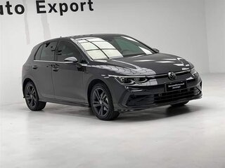 2023 Volkswagen Golf VIII, чёрный, 1750000 рублей, вид 3