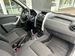 2024 Lada (ВАЗ) Largus I Рестайлинг, белый, 1139000 рублей, вид 2