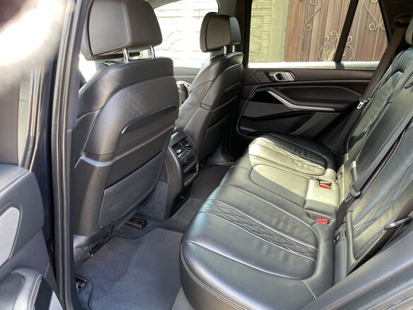 2019 BMW X5 30d IV (G05/G18), синий, 7990000 рублей - вид 14