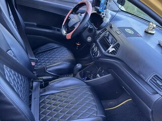 2011 Kia Picanto II, жёлтый, 550000 рублей, вид 5