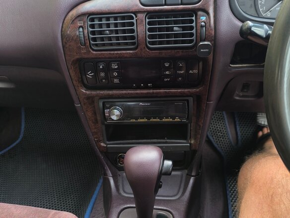1991 Mitsubishi Lancer VI, белый - вид 10