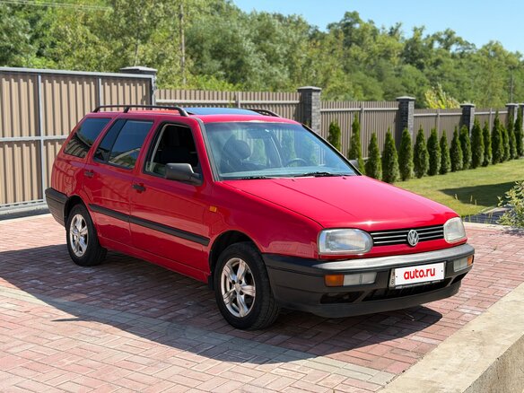 1995 Volkswagen Golf III, красный, 250000 рублей - вид 2