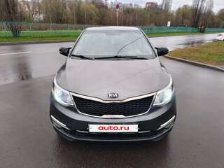 2017 Kia Rio III Рестайлинг, серый, 850000 рублей, вид 2