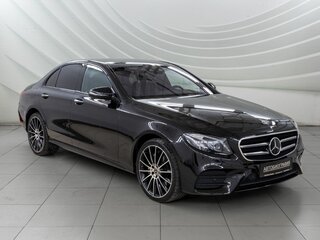 2019 Mercedes-Benz E-Класс 200 V (W213, S213, C238), чёрный, 3298000 рублей, вид 1