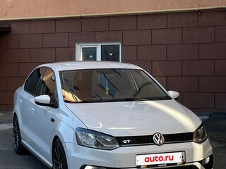 2016 Volkswagen Polo V Рестайлинг, белый, 1280000 рублей, вид 3