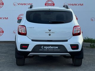 2020 Renault Sandero Stepway II Рестайлинг, белый, 888000 рублей, вид 4