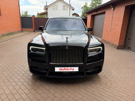 2019 Rolls-Royce Cullinan I (Series I), чёрный, 31000000 рублей, вид 2