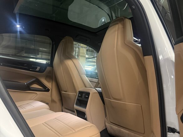 2021 Porsche Cayenne Coupé III, белый, 8499000 рублей - вид 12