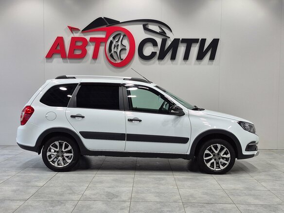 2023 Lada (ВАЗ) Granta Cross I Рестайлинг, белый, 900000 рублей - вид 8