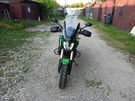 2021 Bajaj Dominar 400, зелёный, 338000 рублей, вид 2