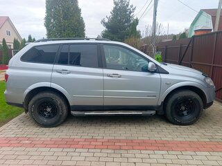 2010 SsangYong Kyron 6-speed I Рестайлинг, серебристый, 950000 рублей, вид 2