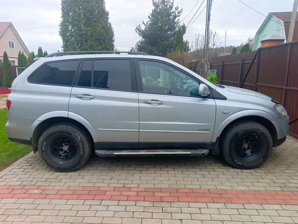 2010 SsangYong Kyron 6-speed I Рестайлинг, серебристый, 950000 рублей - вид 1