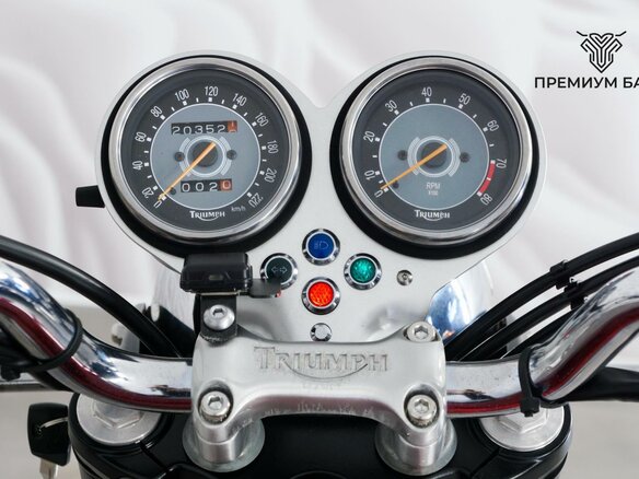 2003 Triumph Bonneville, красный, 589000 рублей - вид 11