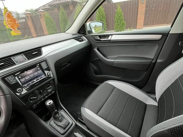 2019 Skoda Rapid I Рестайлинг, белый, 1295000 рублей - вид 10