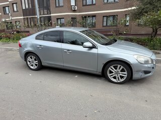 2012 Volvo S60 II, серый, 1249000 рублей, вид 4