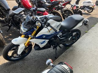 2021 BMW G 310 R, белый, 449000 рублей, вид 1