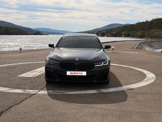 2021 BMW 5 серии 530i xDrive VII (G30/G31/G38) Рестайлинг, чёрный, 6350000 рублей, вид 5
