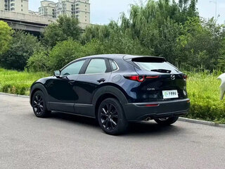 2022 Mazda CX-30 I, чёрный, 1452700 рублей, вид 4