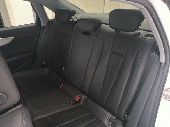 2020 Audi A4 35 TFSI V (B9) Рестайлинг, белый, 2650000 рублей - вид 26